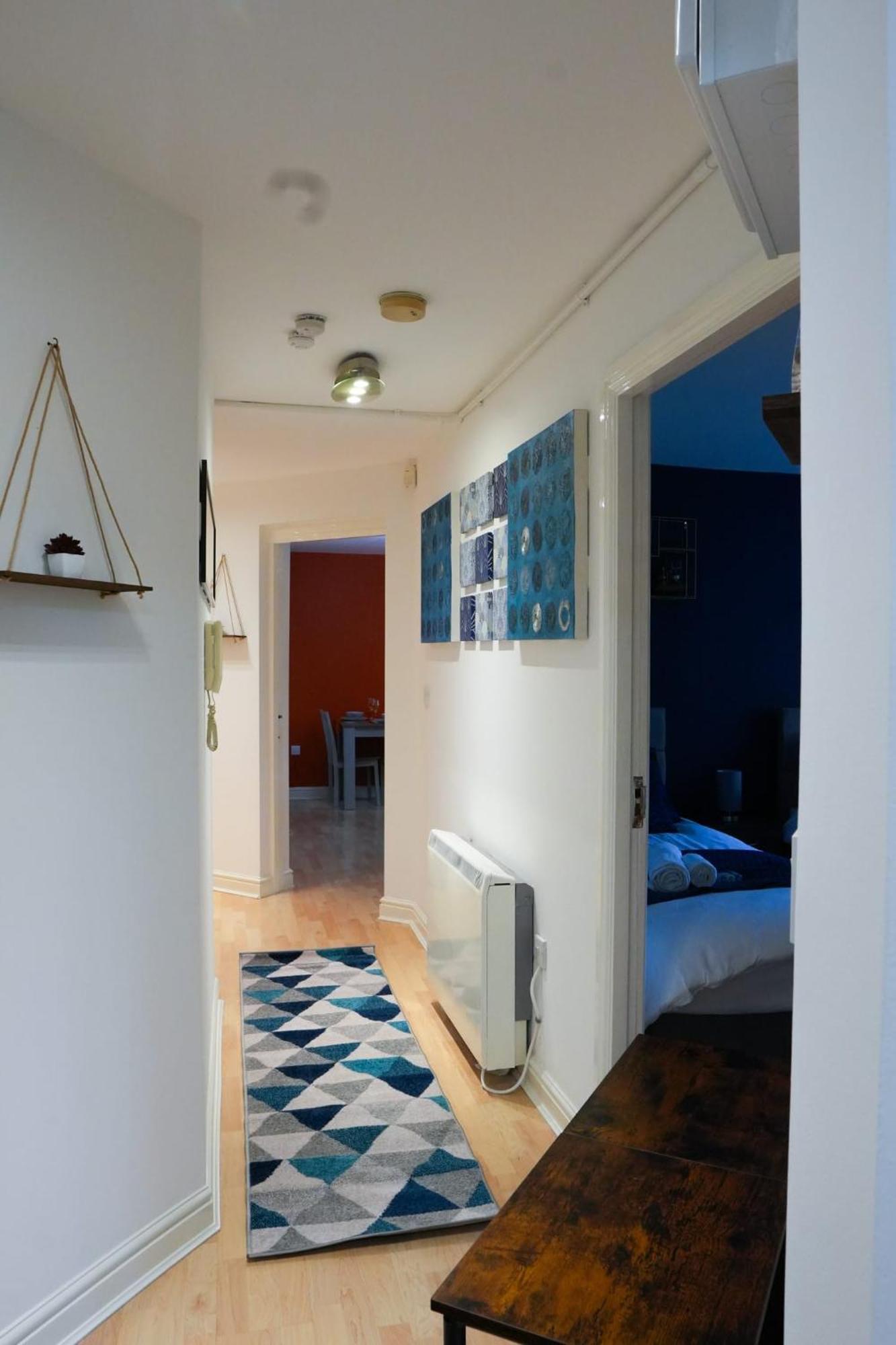 Whole 2-Bed Apartment - Contractors, Professionals, Ulez Free, Free Parking, B'Ham City 10Mins Birmingham Esterno foto