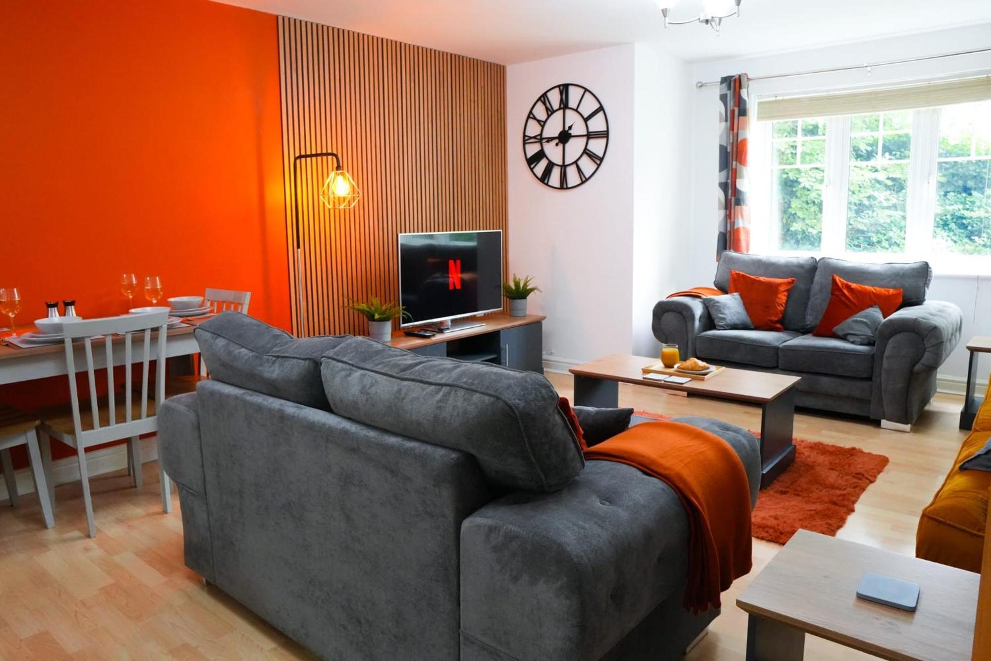 Whole 2-Bed Apartment - Contractors, Professionals, Ulez Free, Free Parking, B'Ham City 10Mins Birmingham Esterno foto